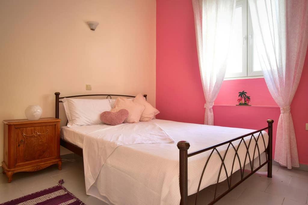 Nafsikas Apartment - Ipsos Beach Экстерьер фото